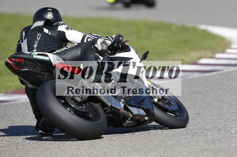 /56 02.10.2025 Speer Raing ADR/Gruppe rot/backside